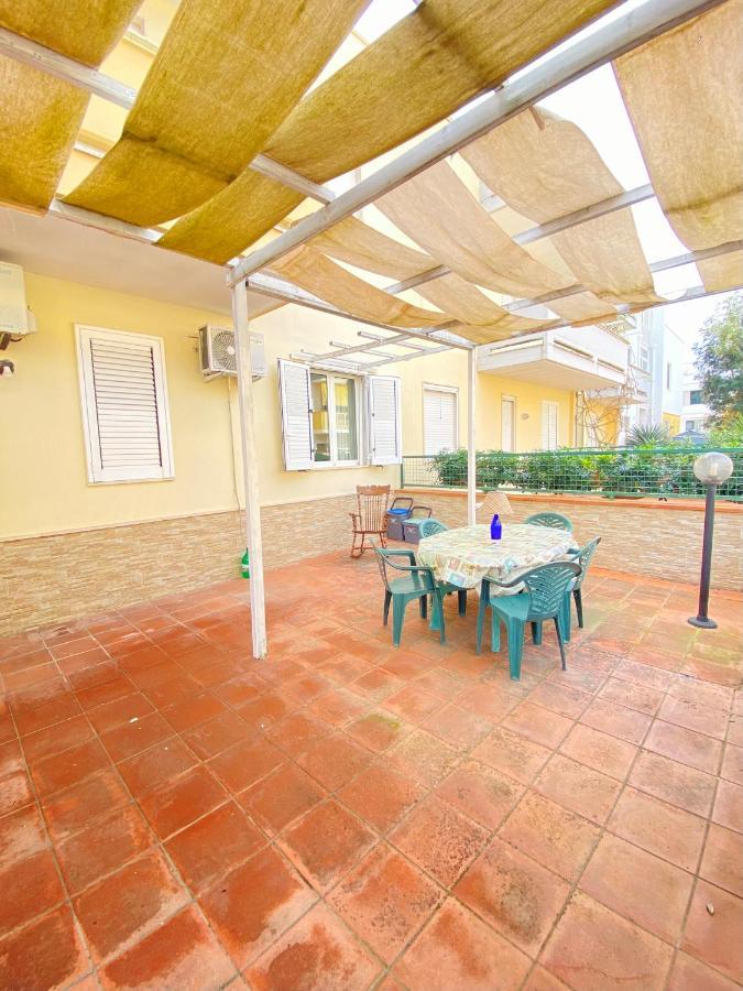 L' Ariosto 12 Porto Cesareo Exterior foto